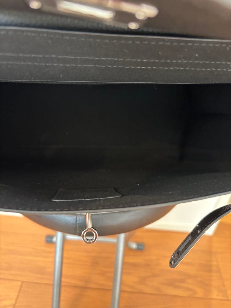 JISTORY SQUARE BELT HANDLE BAG / ブラック