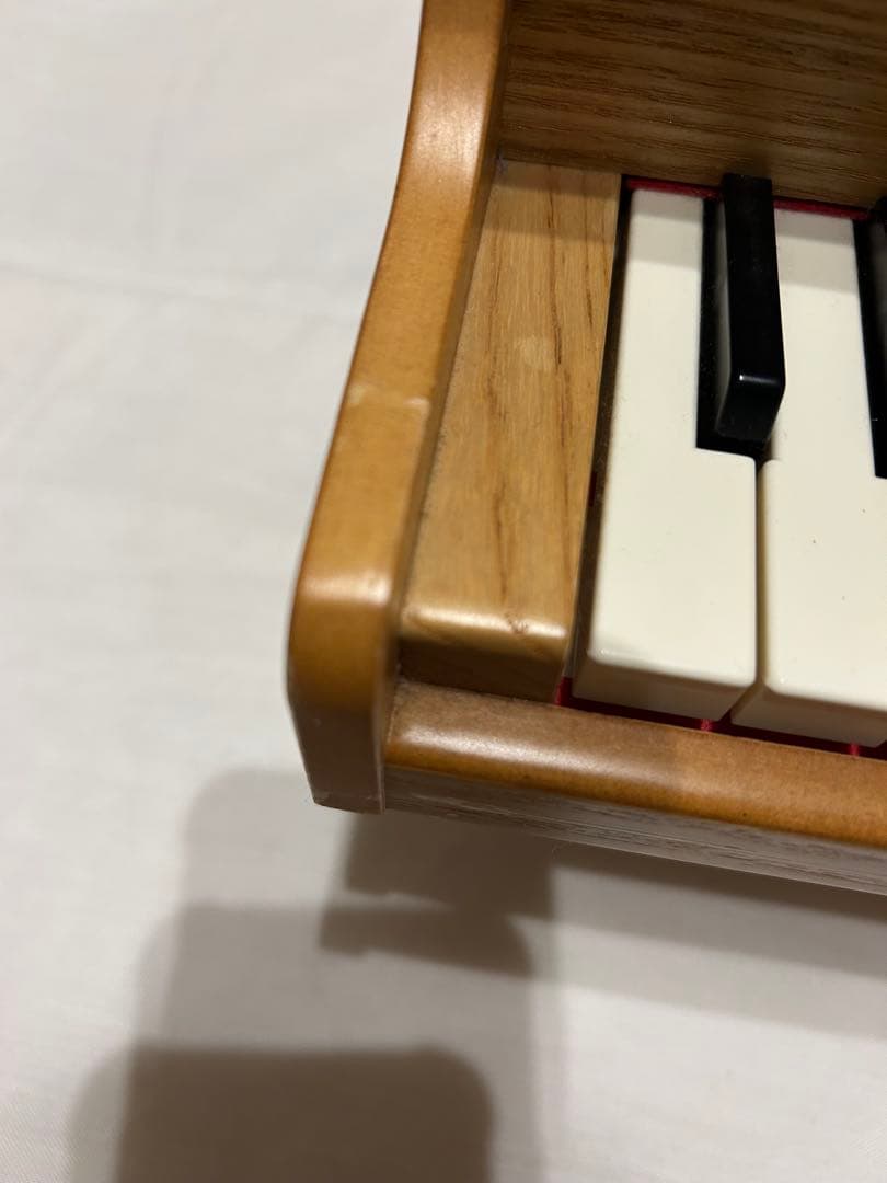 KAWAI 木製ミニピアノ 32鍵　ナチュラル