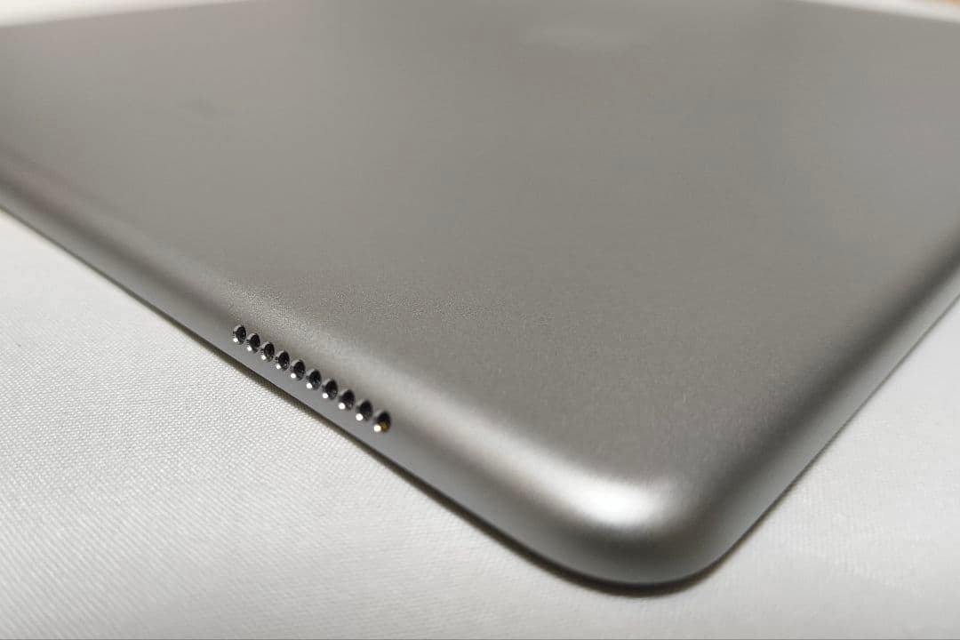 【BT100%】iPad Pro 12.9 第2世代 256GB SIMフリー