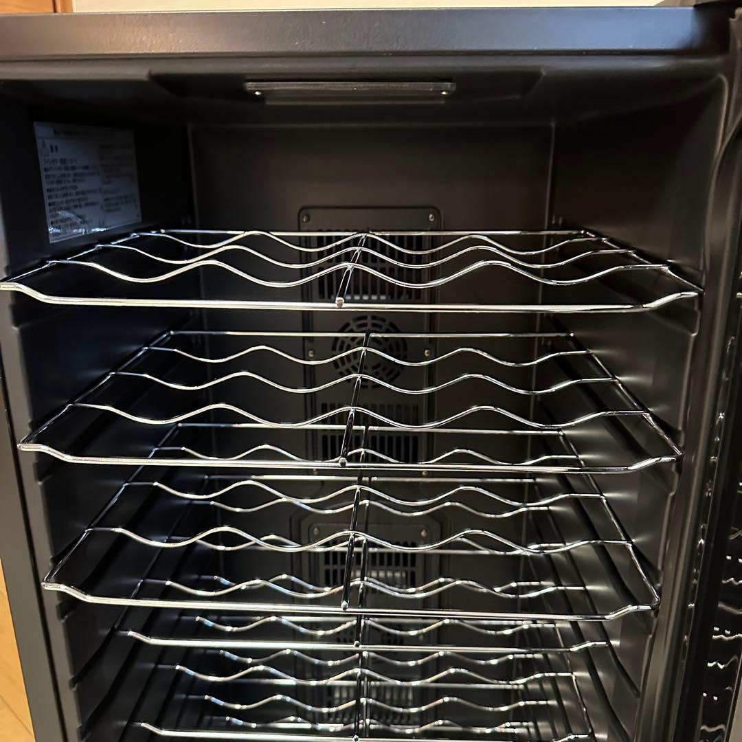 ① 【ワインセラー2024年製！】ルフィエール LW-D32 電子式