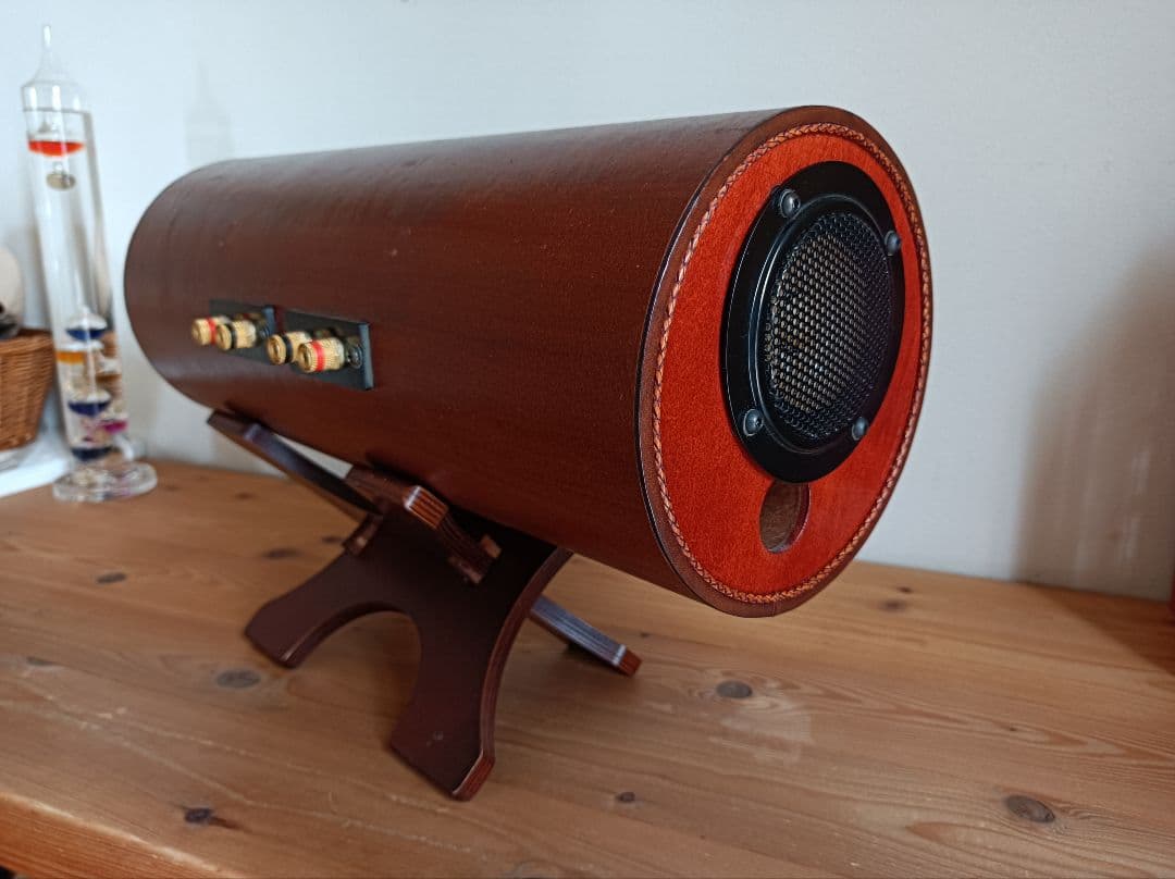 木製円筒形ウーファー スピーカー