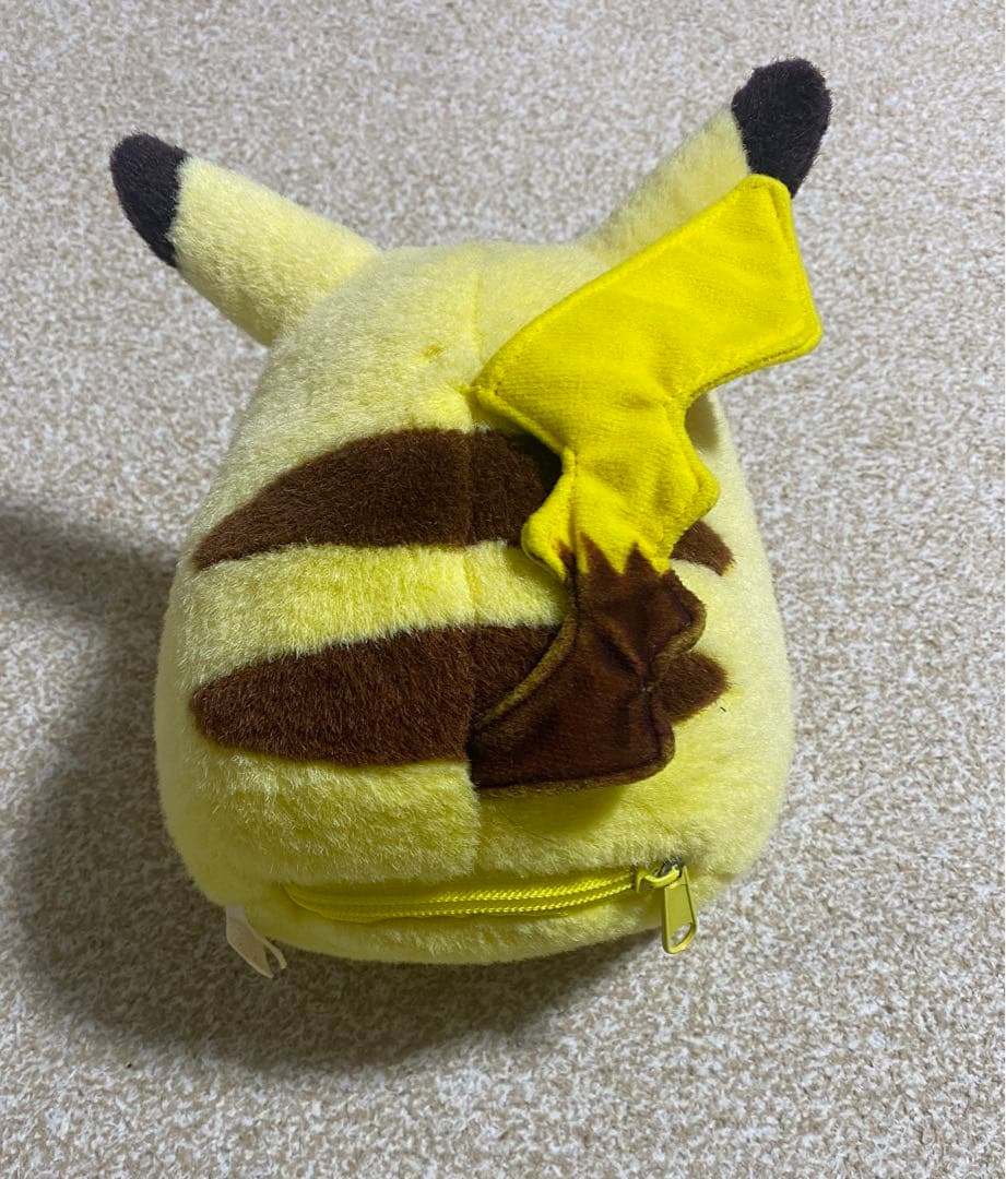 初期　ポケモン ピカチュウ ぬいぐるみTOMY タカラトミー