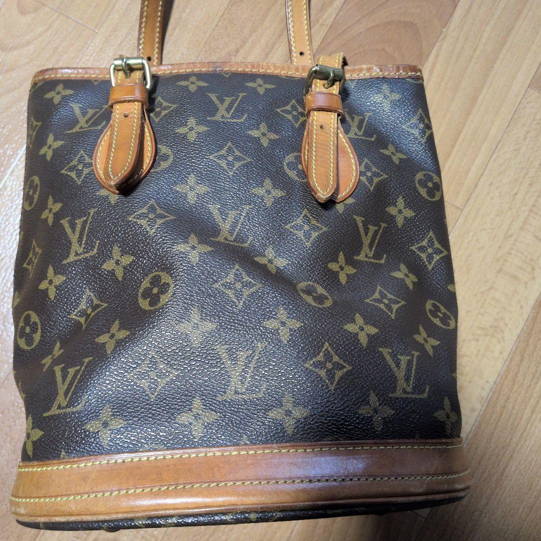 Louis Vuitton バケット