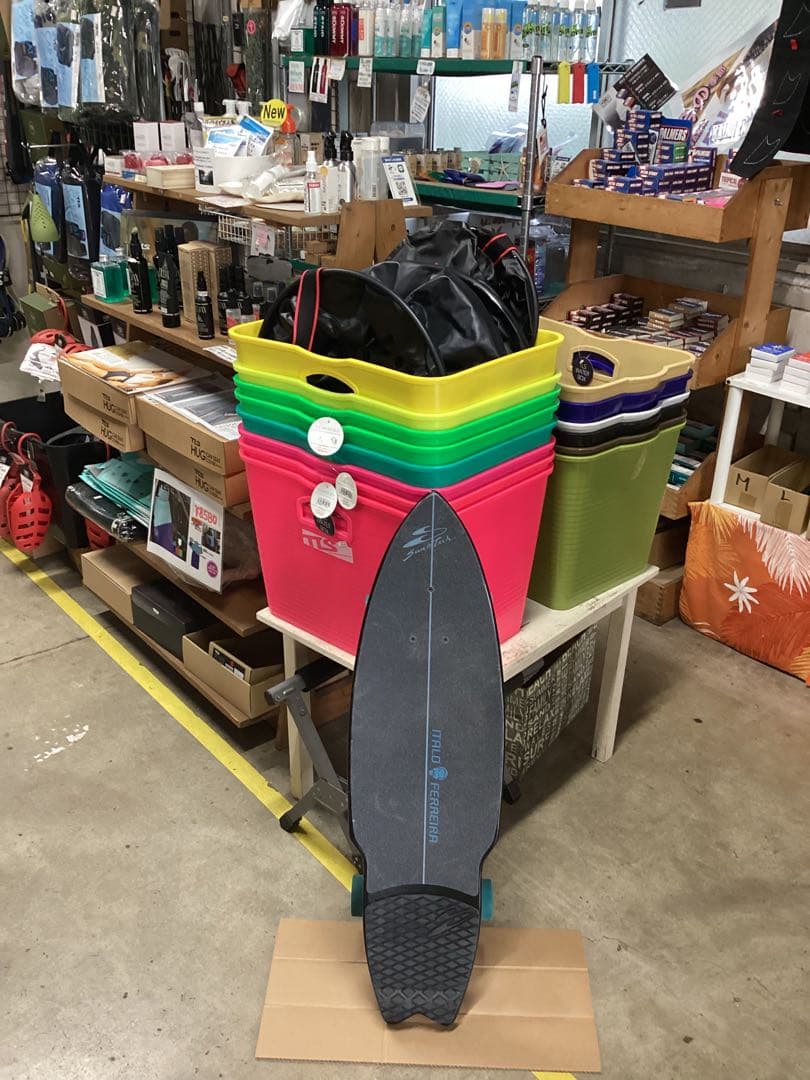 格安サーフスケート世界チャンプイタロフェレーラ(37インチ)