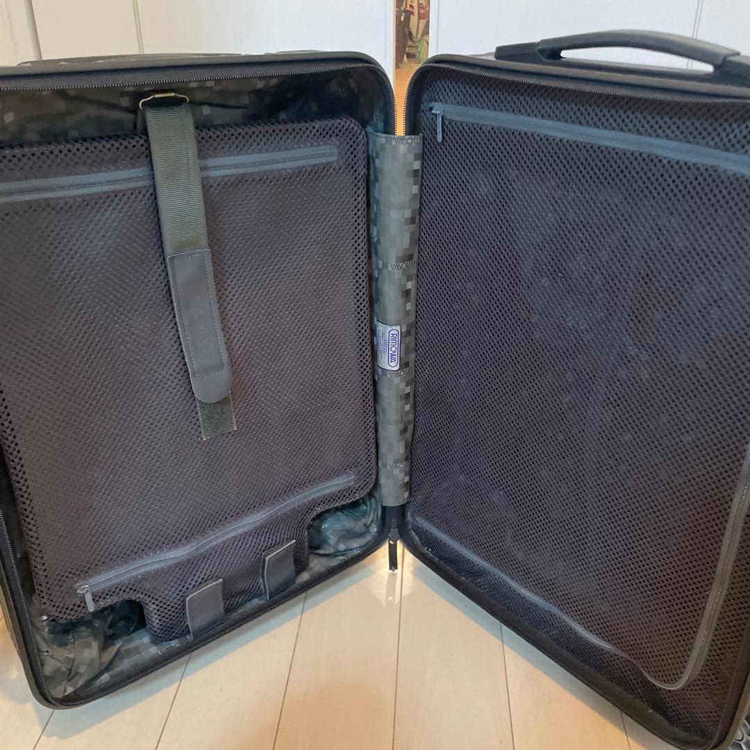 本物 RIMOWA リモワ サルサ　4輪 マットブラック 32L 機内