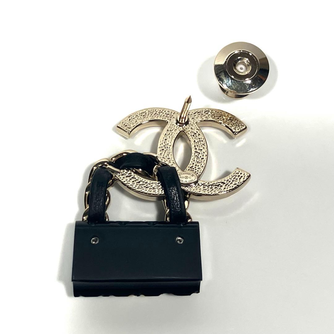 ✨最終価格✨ CHANEL シャネル ブローチ B23C マトラッセ バッグ