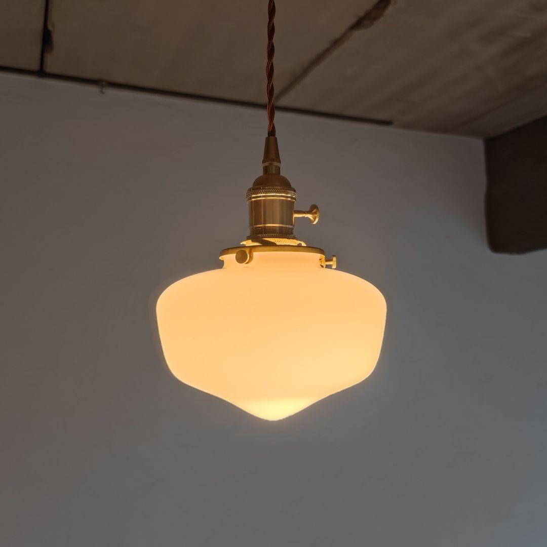 ミルクガラス　ペンダントライト ガラスシェード　迅速発送