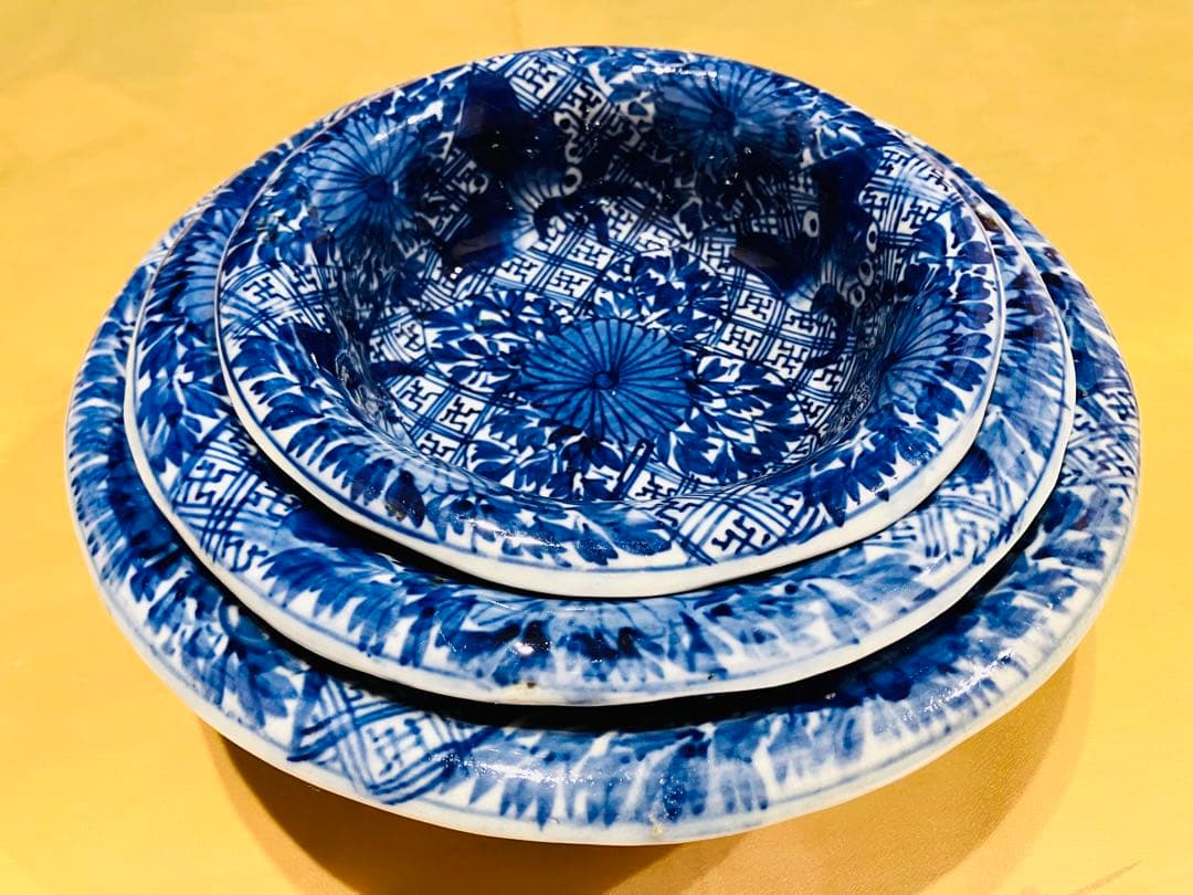 古伊万里 アンティーク 染付 三ツ揃 鉢 皿 時代物 蔵出し 骨董 ベロ藍