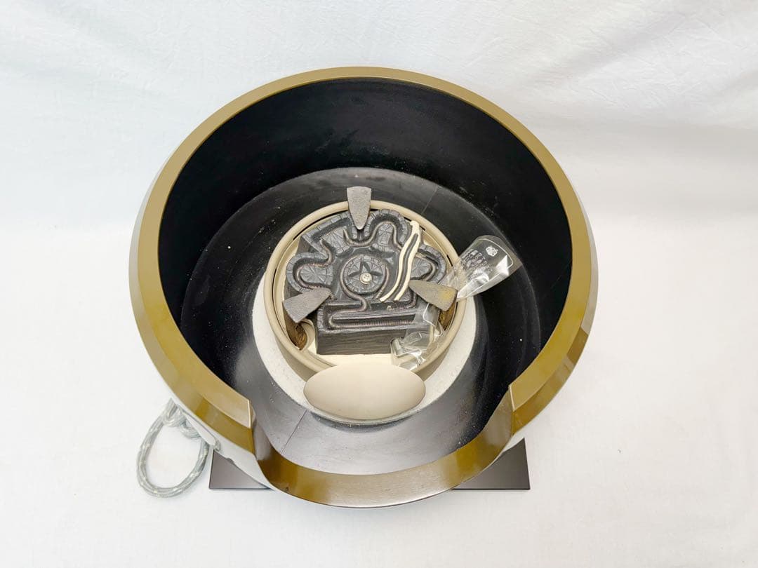 ほぼ未使用 茶道具 野々田製面取風炉 古銅色 軽合金電熱器 敷板 2点セット