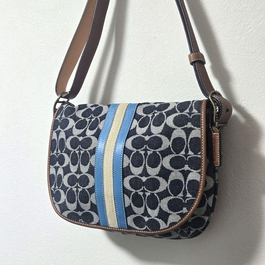 COACH デニムショルダーバッグ　コーチデニムワンショルダー　シグネチャー