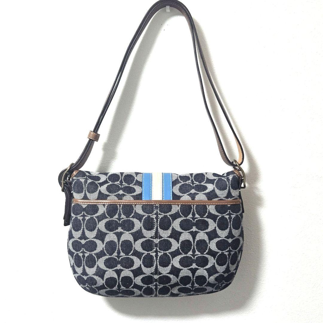 COACH デニムショルダーバッグ　コーチデニムワンショルダー　シグネチャー