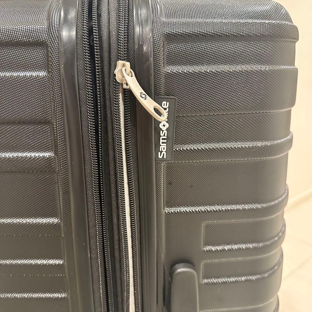 Samsonite 軽量 ブラック キャリーケース　Lサイズ