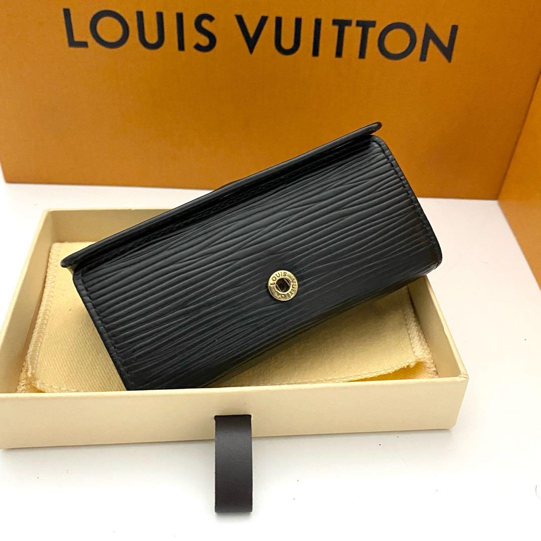 ルイヴィトン　エピ　キーケース　ミュルティクレ4 ブラック