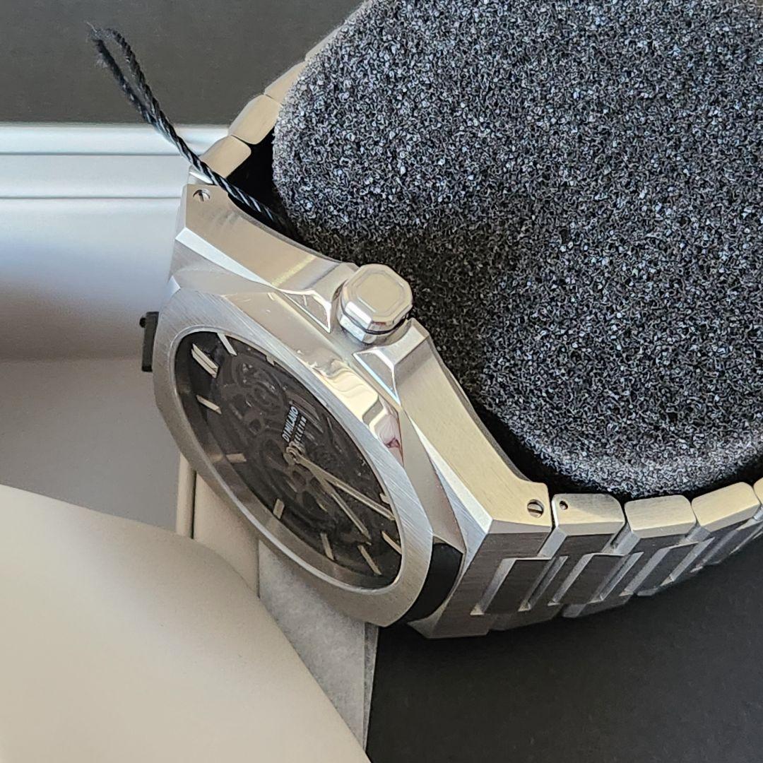 D1 MILANO スケルトン リスタイリング自動巻き腕時計