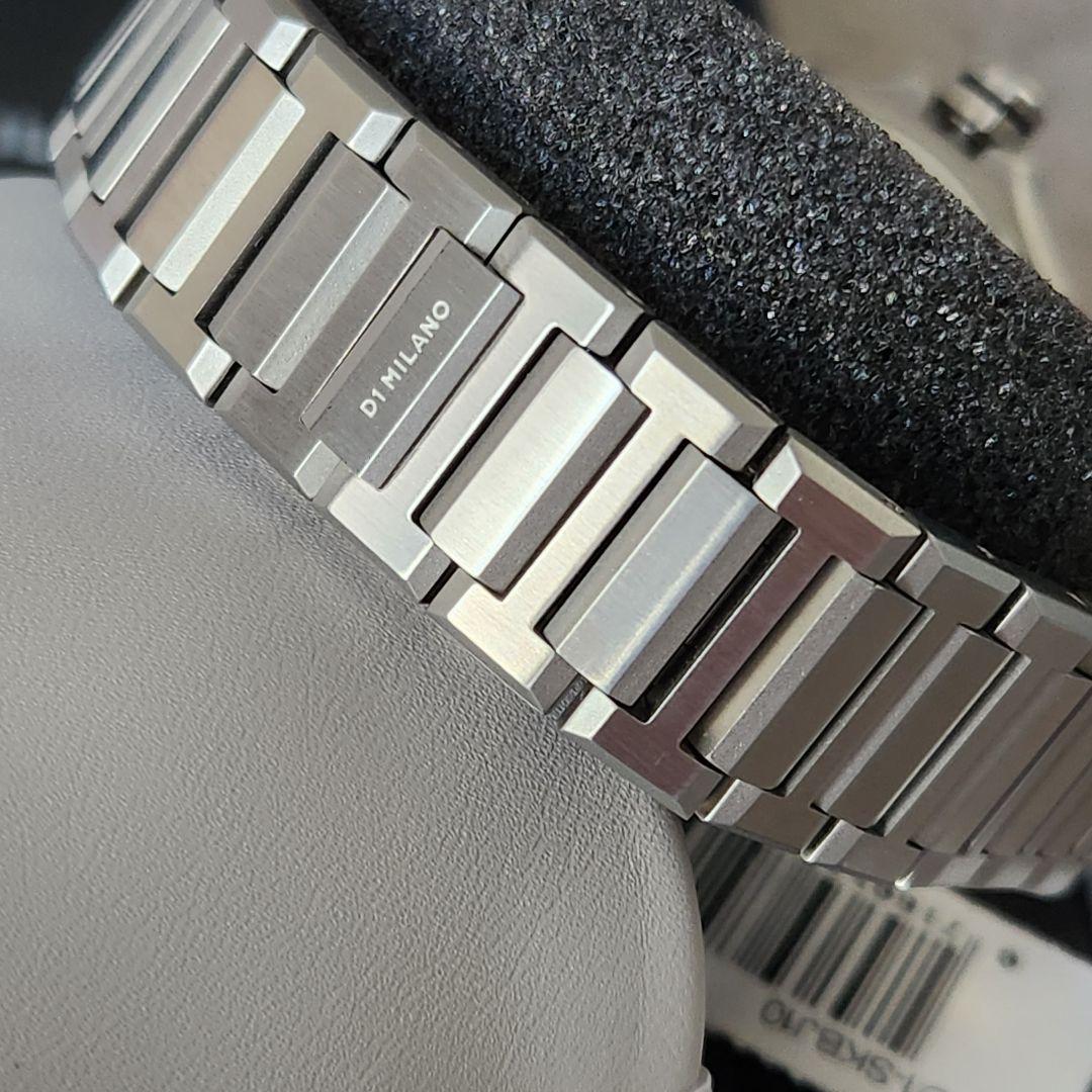 D1 MILANO スケルトン リスタイリング自動巻き腕時計
