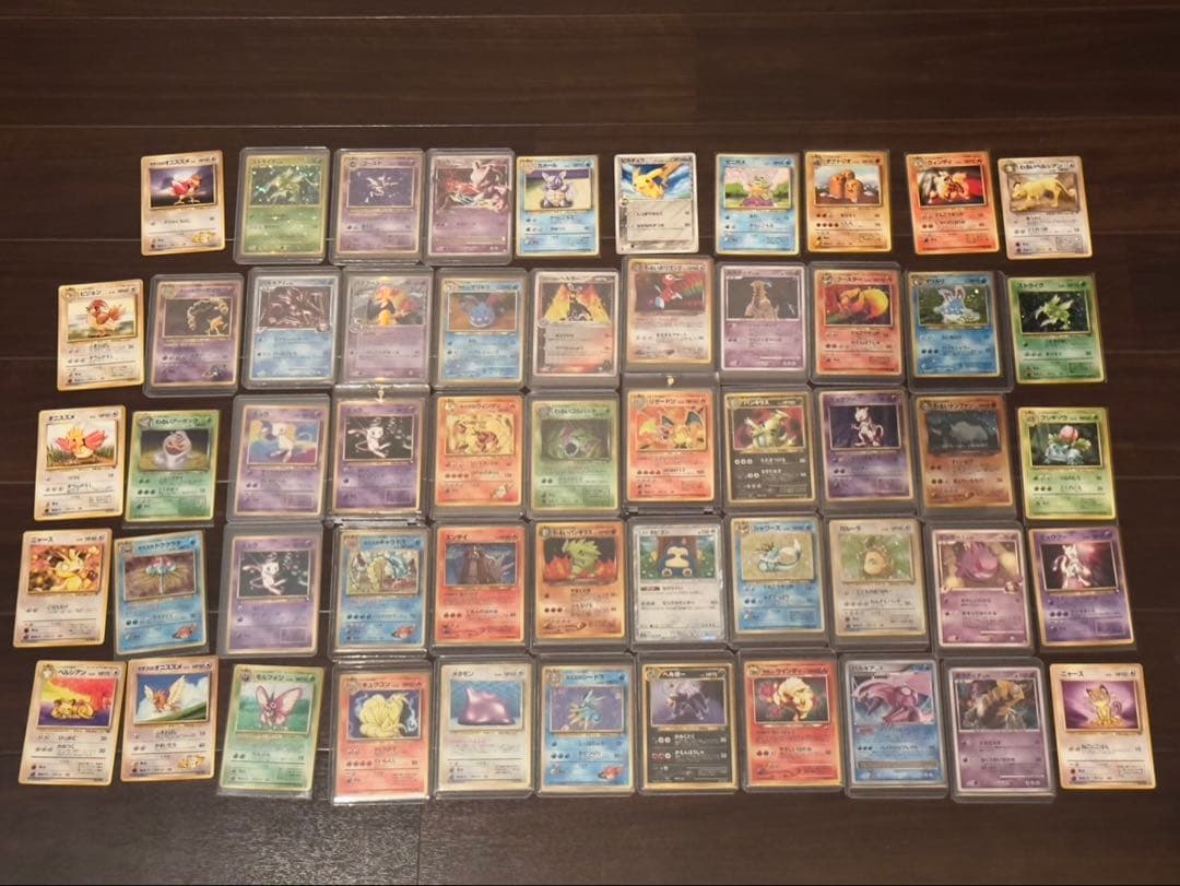 ポケモンカード　旧裏キラなどまとめ売り５４枚　リザードン無し