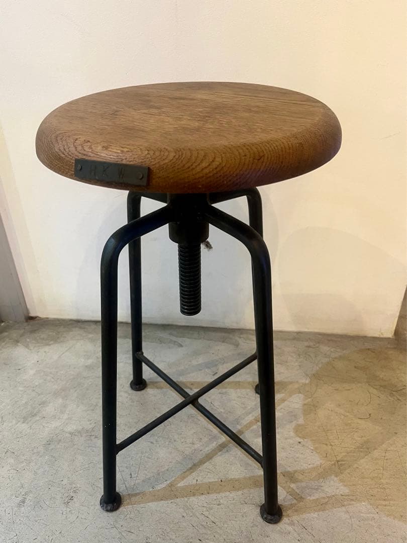 HKW（ヒロファニチャー）アイアンスツール　高さ調整可