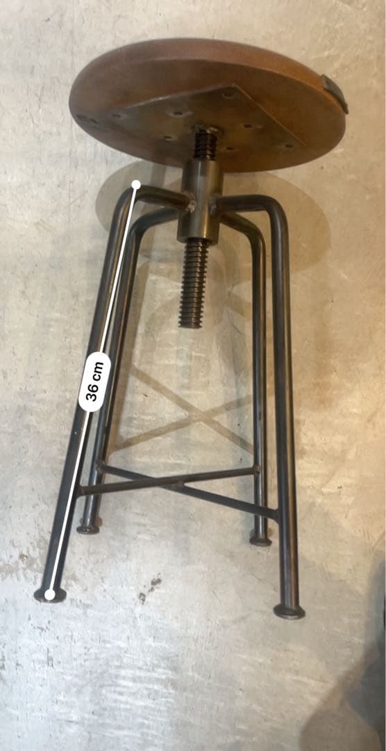 HKW（ヒロファニチャー）アイアンスツール　高さ調整可