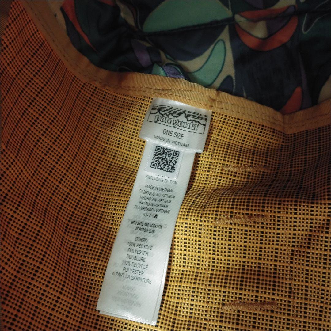 パタゴニア ブラックホール ダッフル 40L リュック タグ付き