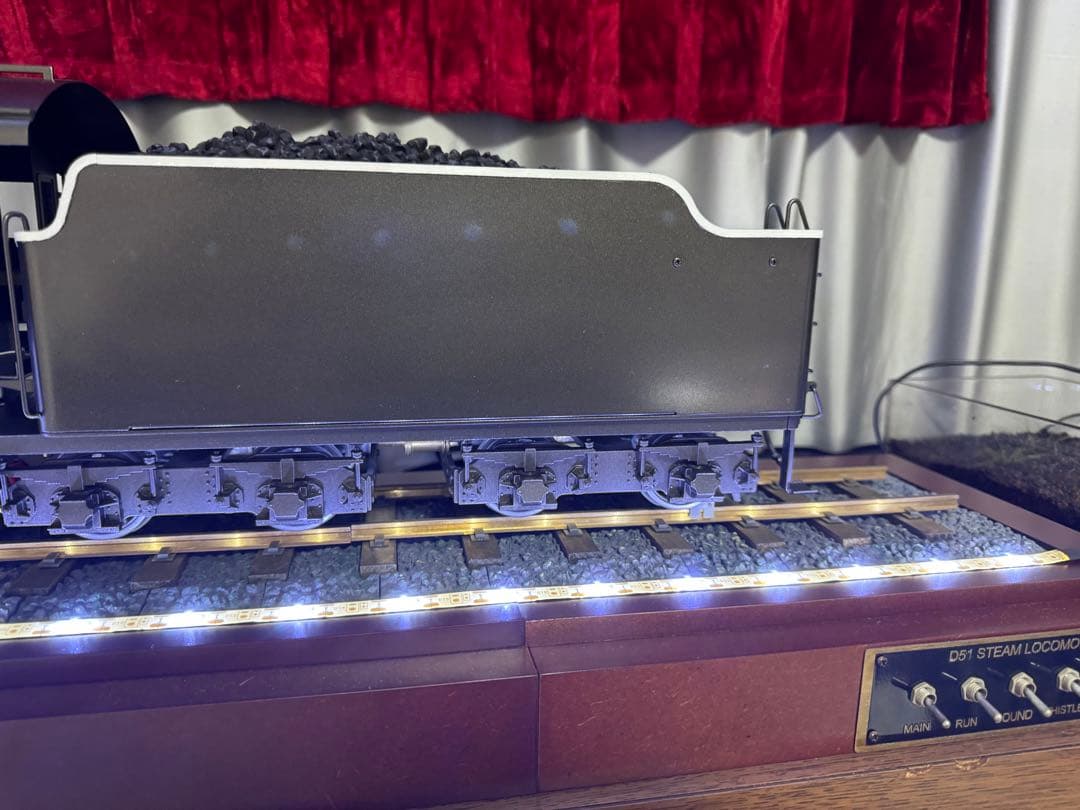 完美品　デアゴスティーニ D51蒸気機関車を作る 塗装完成品