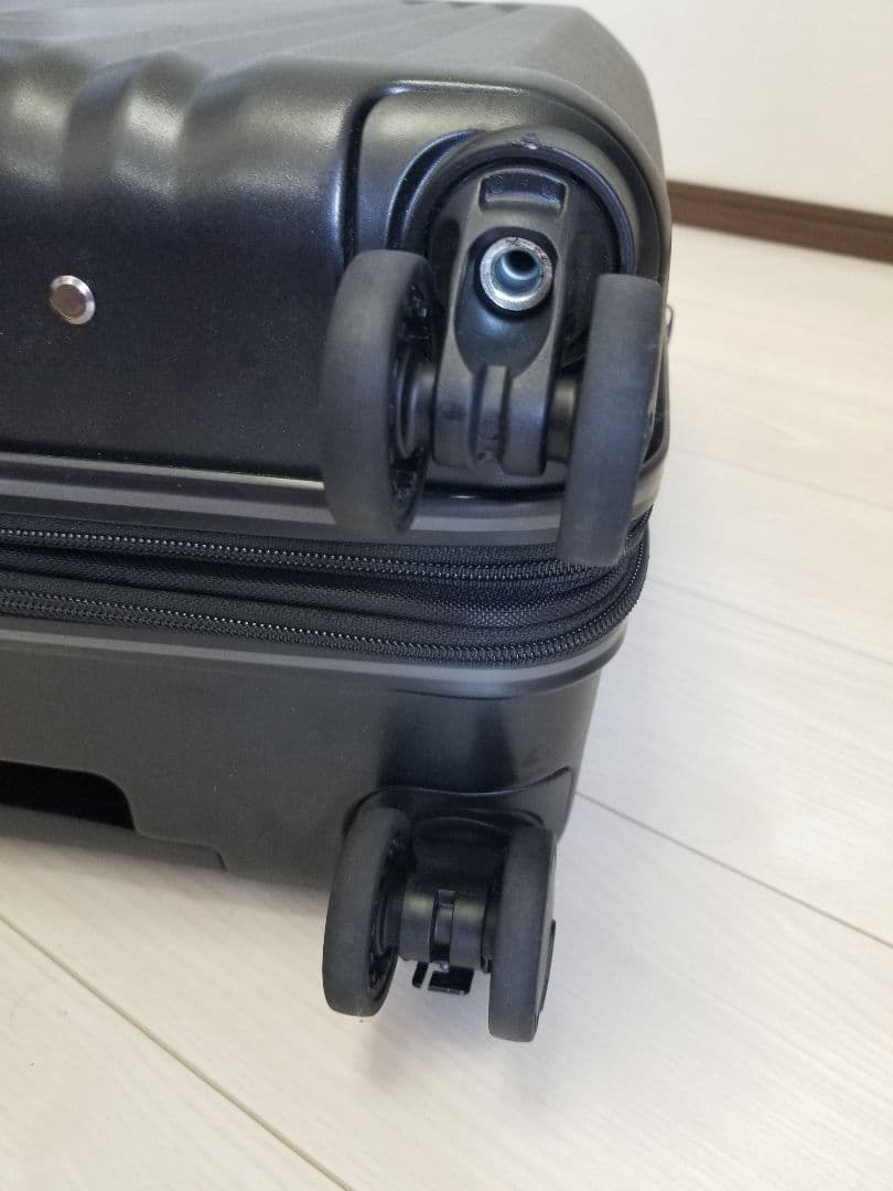 デカかるEdge キャリーケース マットブラック 37Ｌ+7Ｌ