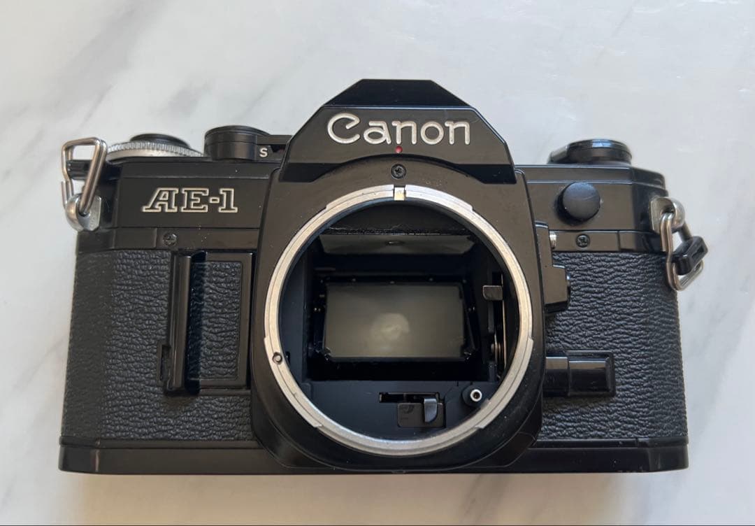 Canon AE-1 一眼レフカメラ