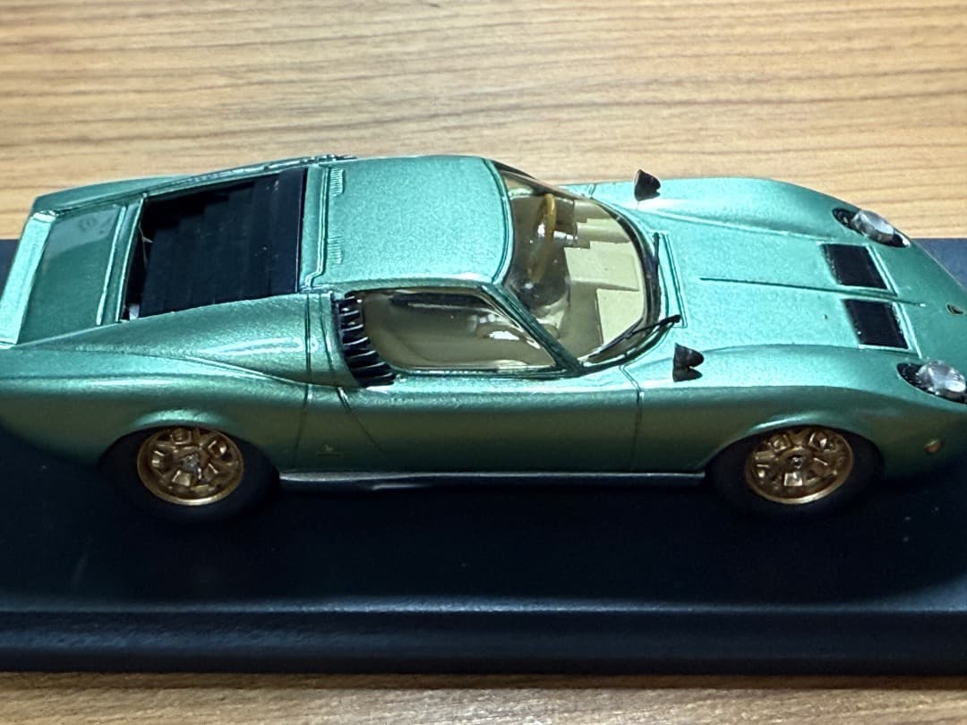 SMTS 1/43 ランボルギーニ ミニカー メタリックグリーン