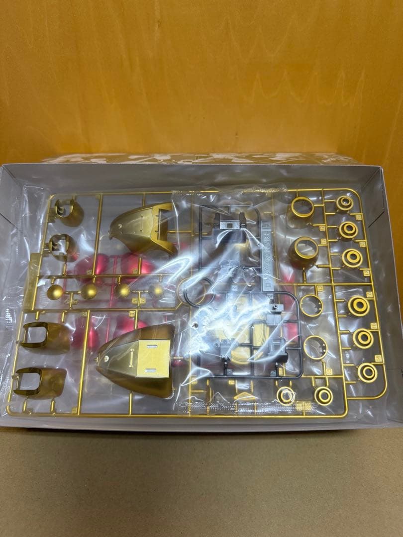 HG ゴールデンベアッガイIII（さん）　1/144 ※Blu-rayなし