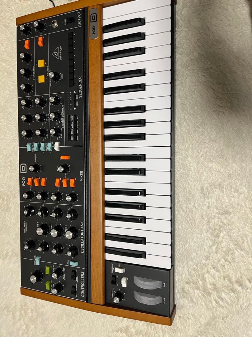 【使用機会1回の美品】Behringer Poly D アナログシンセサイザー