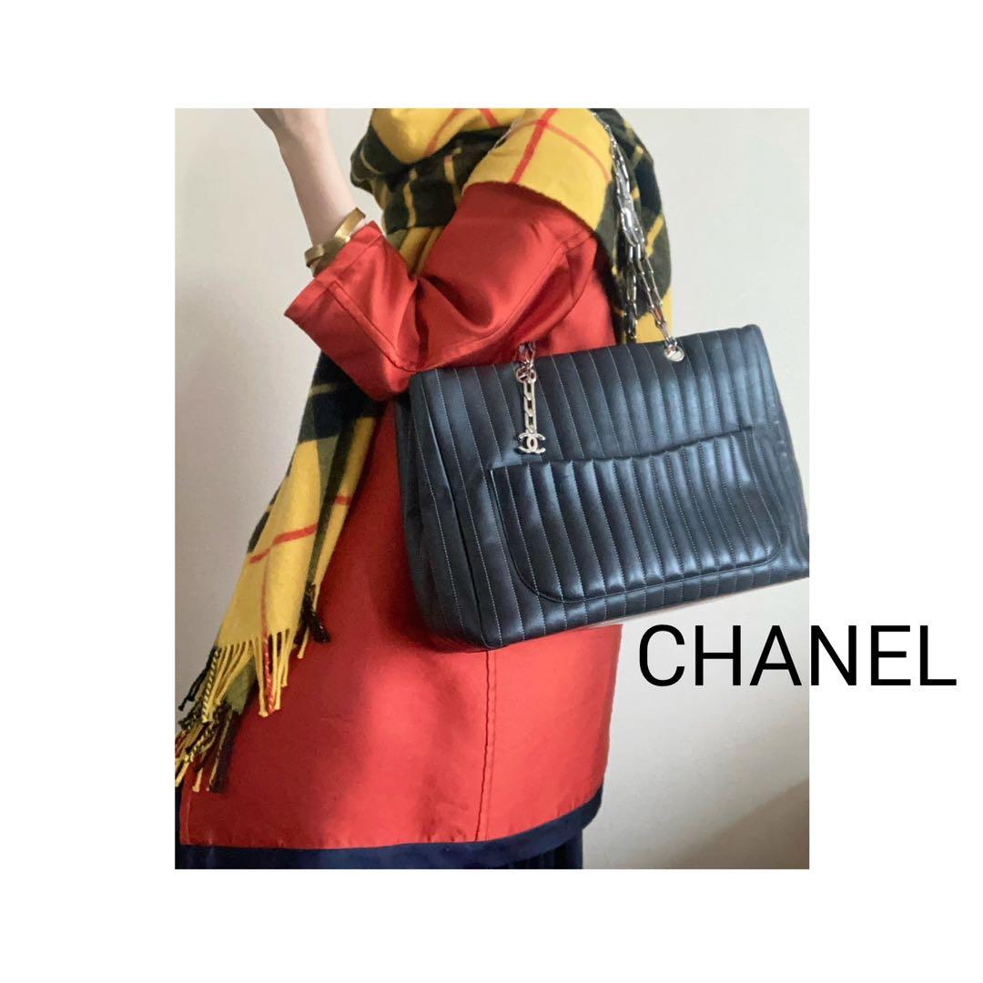 早い者勝ち♡CHANEL マドモアゼル ラムスキン チェーントートバッグ