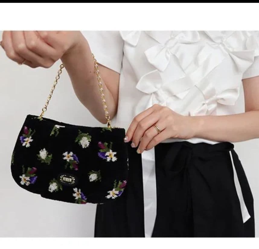 FEILER 花柄刺繍 パーティーバッグ