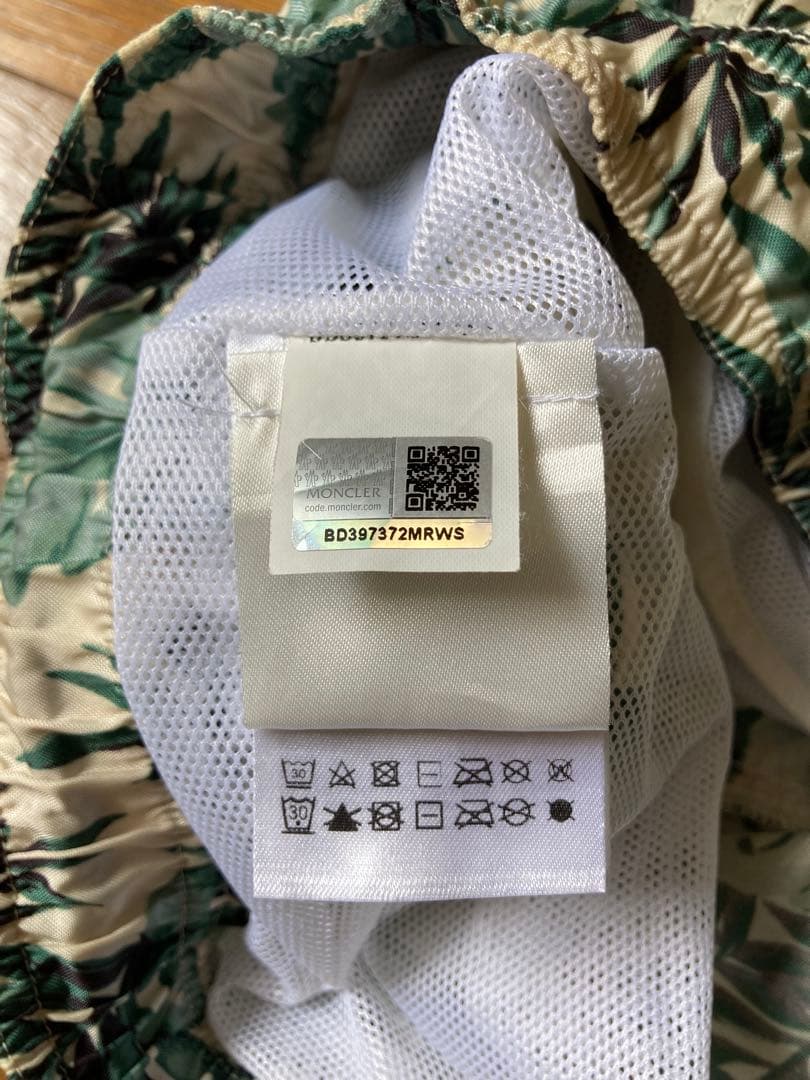 MONCLER モンクレール　花柄水着　サイズM