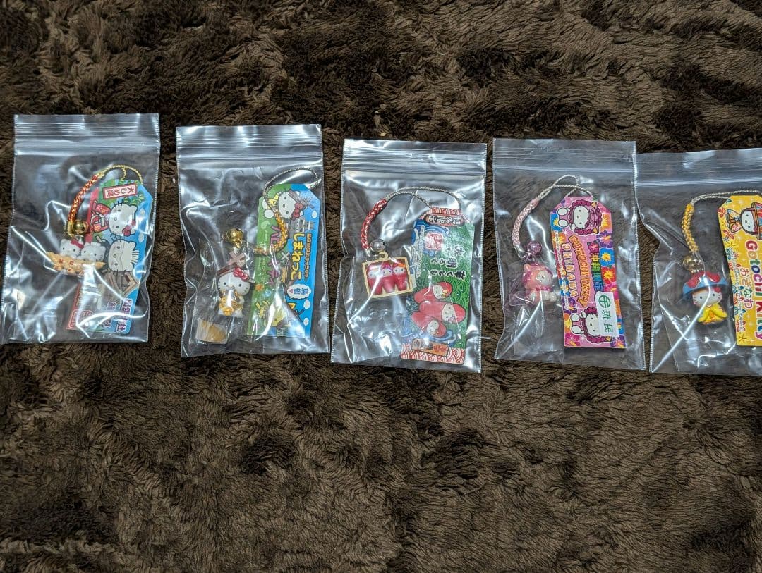本日値下終了！キティ ✦ご当地根付ストラップ ✦20個セット✦まとめ売り