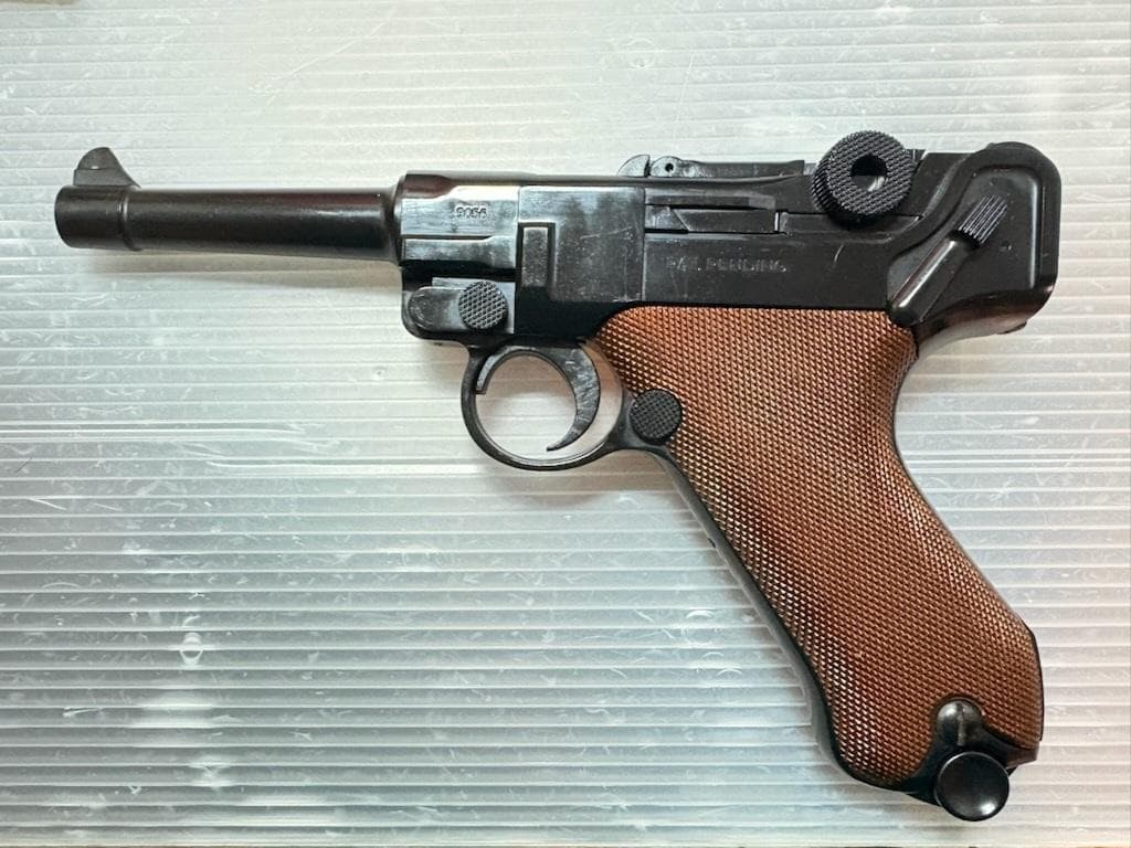 絶版品 クラウン 7mmつづみ弾 ルガー P.08 4インチ 組立キット 完成品