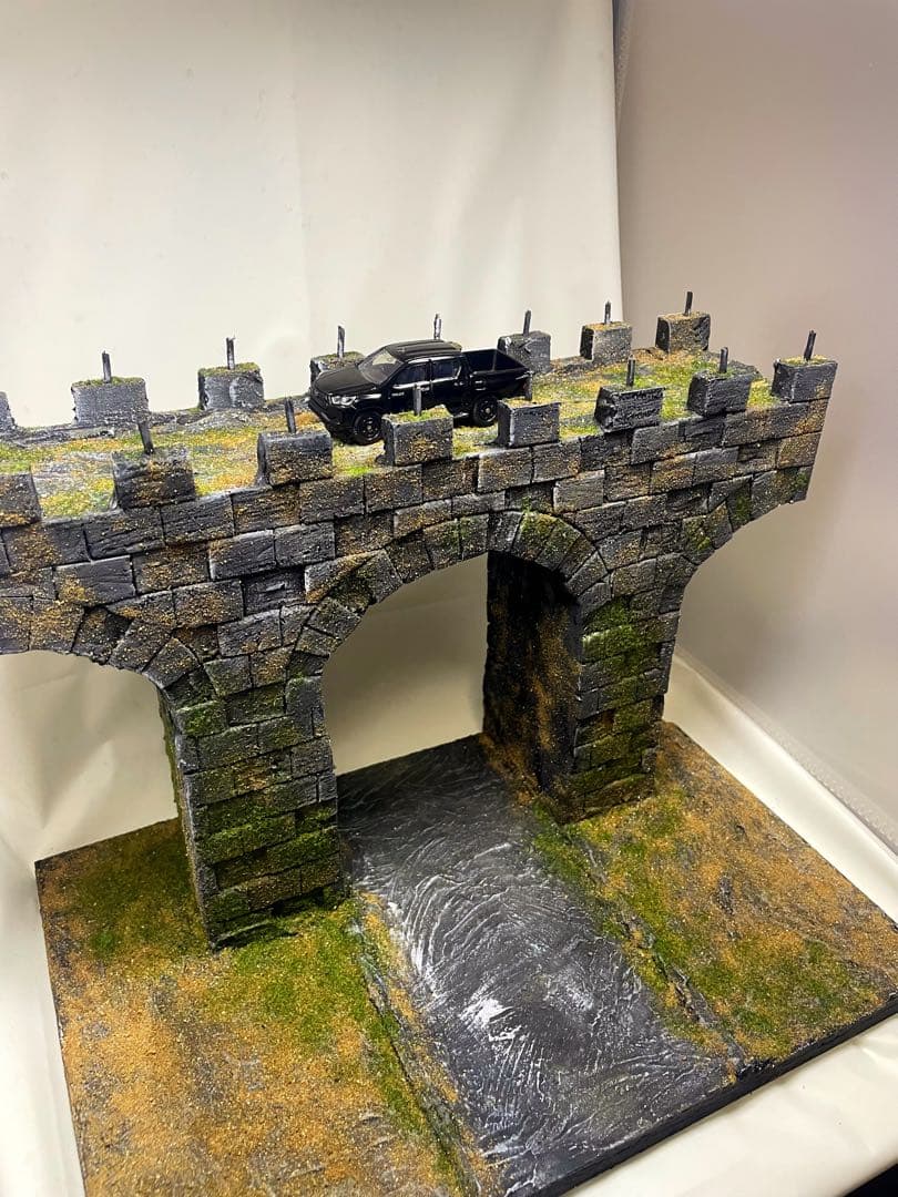 ジオラマベース　251205 アーチ型石造りの橋 模型 Diorama