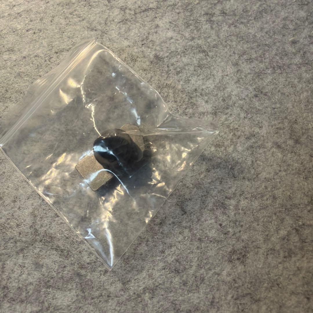 大阪・万博 フランス館 スタッフ限定 ピンバッジ