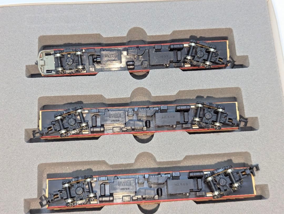 KATO　キハ82系　特急形気動車　【10-131】　Nゲージ