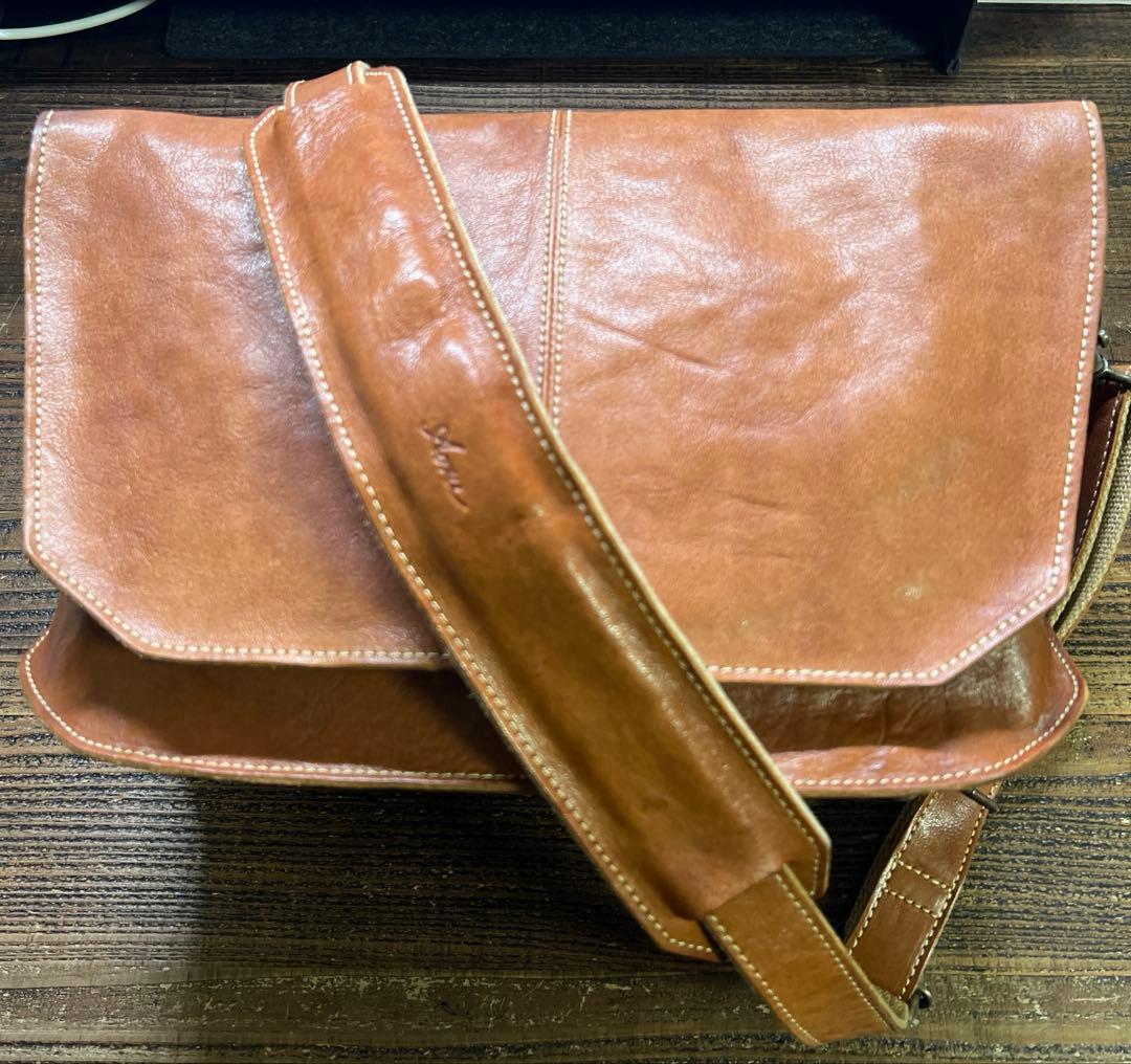 kisou 卉奏 acru レザー カメラバッグ　仕切2枚付