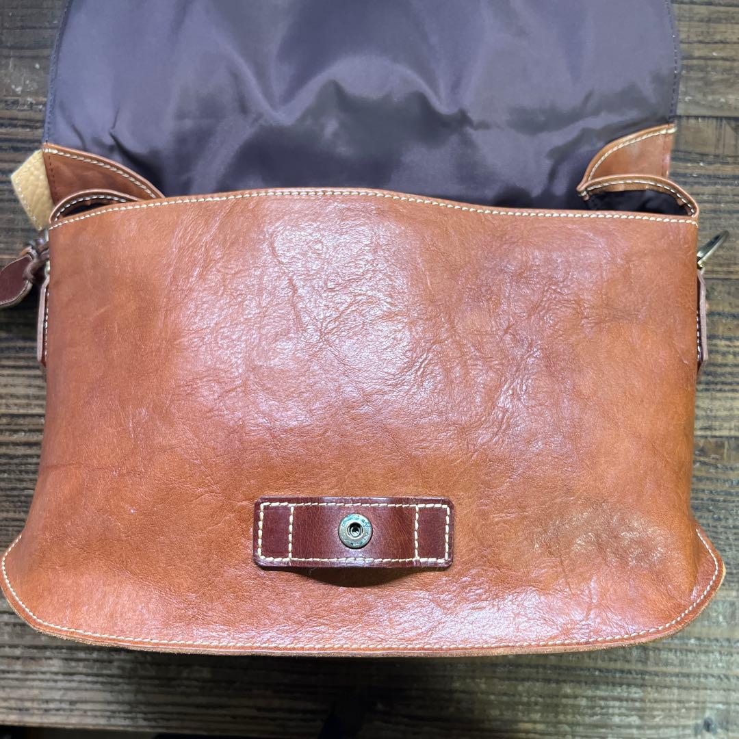 kisou 卉奏 acru レザー カメラバッグ　仕切2枚付