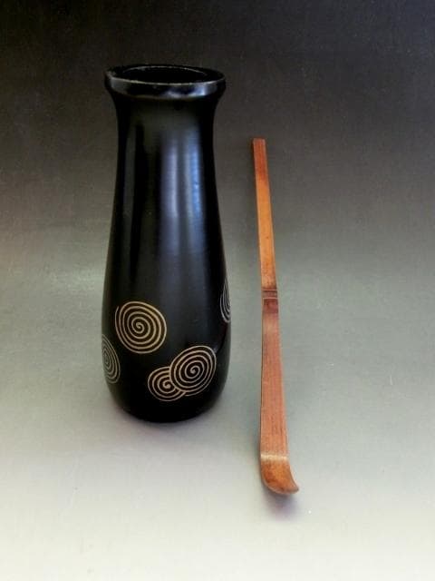 茶箱■利休茶箱 8点セット 京焼 赤絵　刷毛 振出茶入 茶碗 お茶道具 古美術■