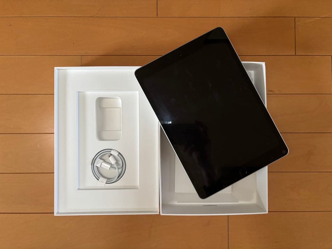 iPad 第9世代64GBWi-Fi 【ジャンク品】画面不良•バッテリー96%