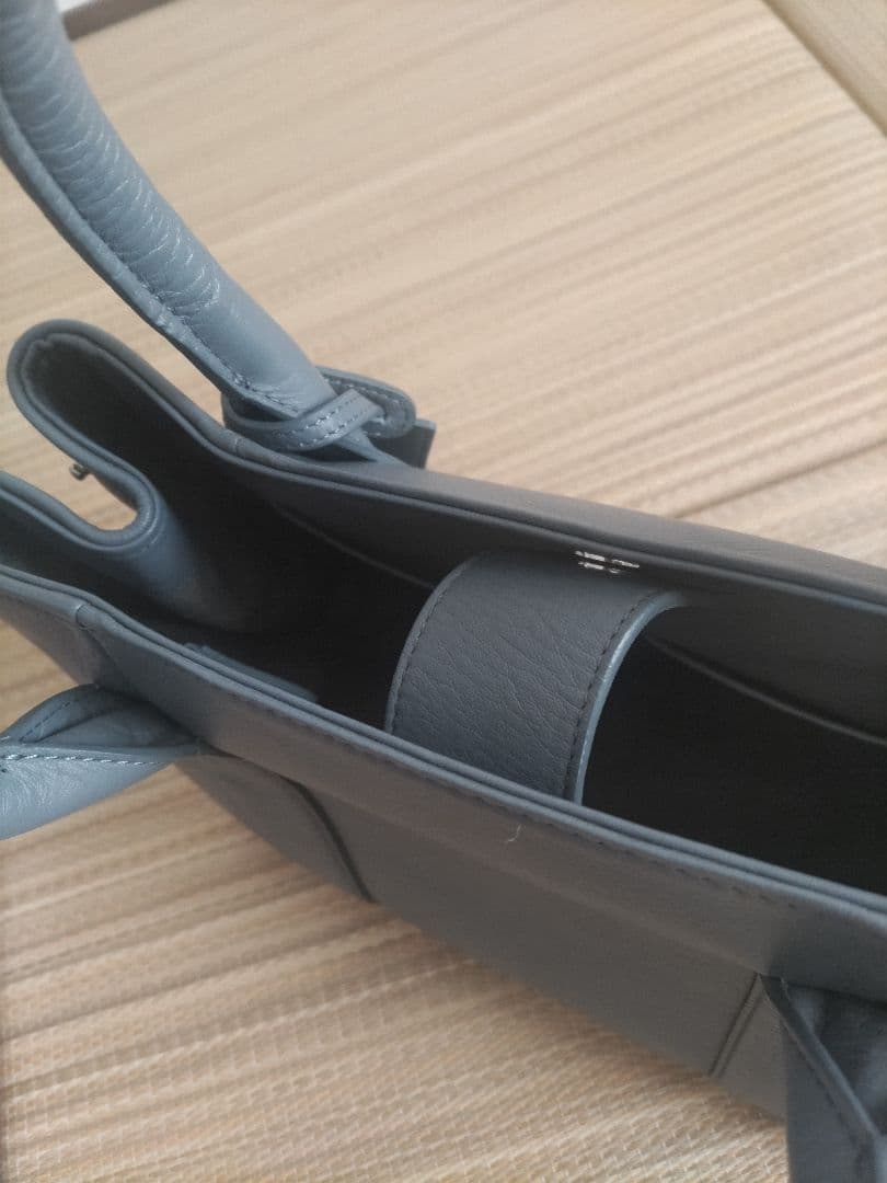 ヒロフ　ハンドバッグ