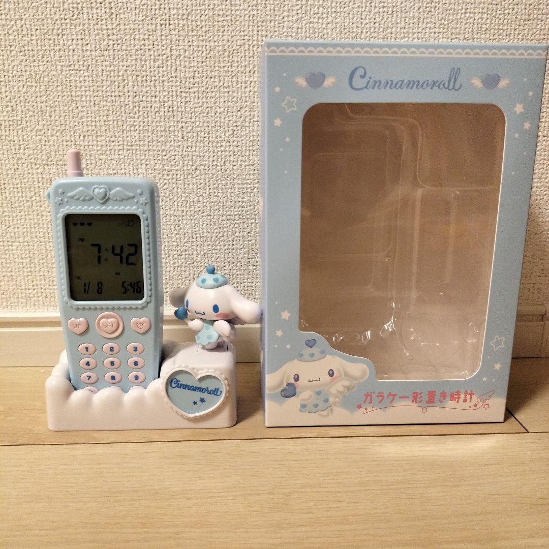 サンリオ　ガラケー形置き時計　シナモン　ガラケー型