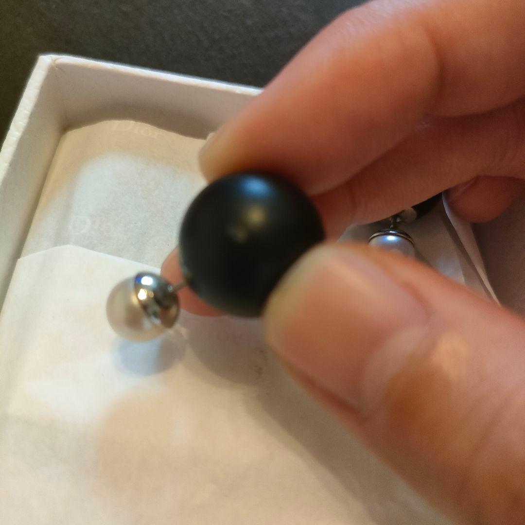 M*Y様 Christian Dior トライバルピアス　ブラック　パール Di