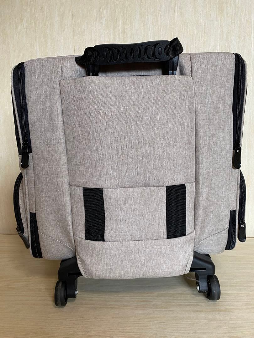 値下げ(13,000▶︎8,000)エアバギーフィット　ペットキャリー