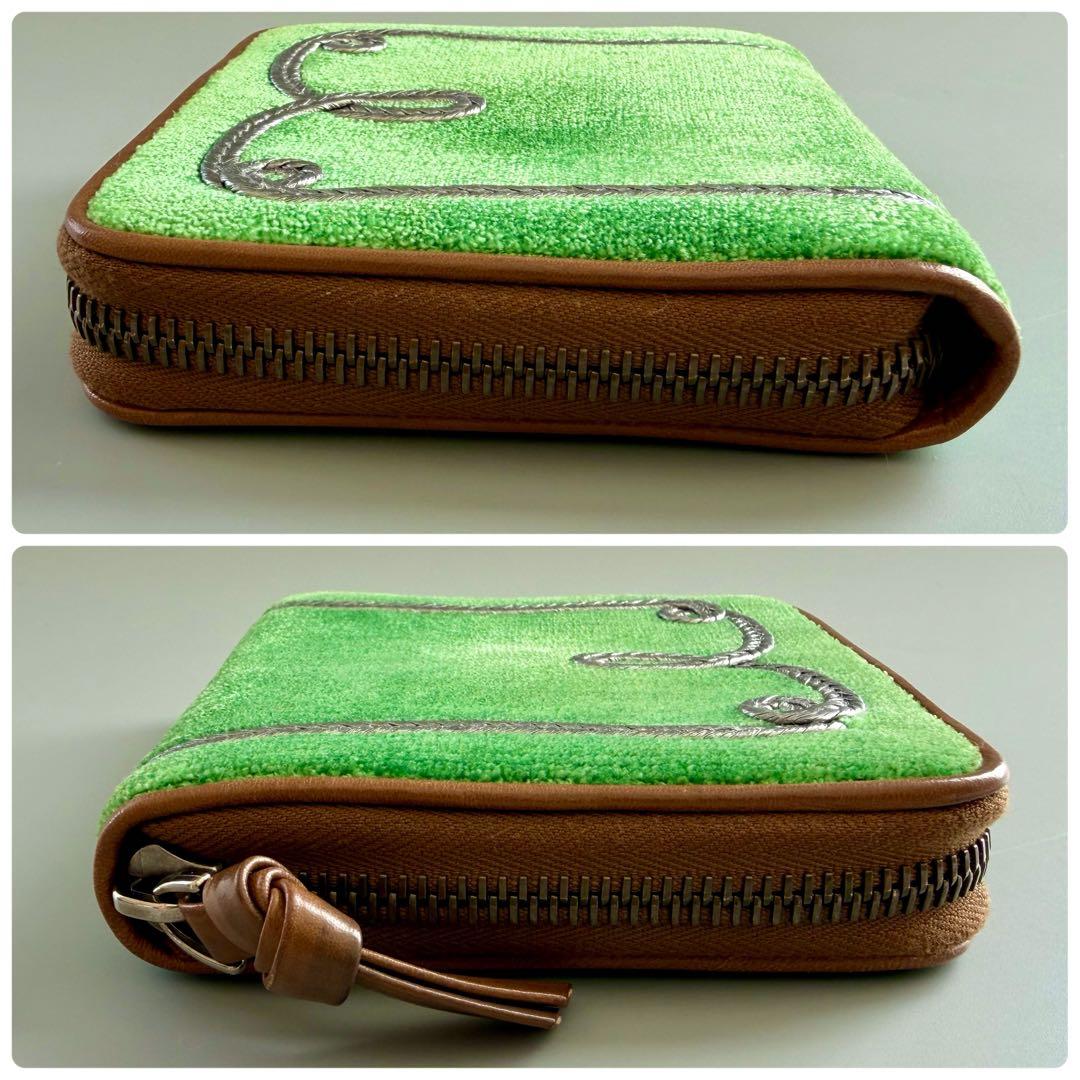 レイコ様用　美品 超希少 限定 ボッテガヴェネタ 二つ折り財布 グリーン 箱あり