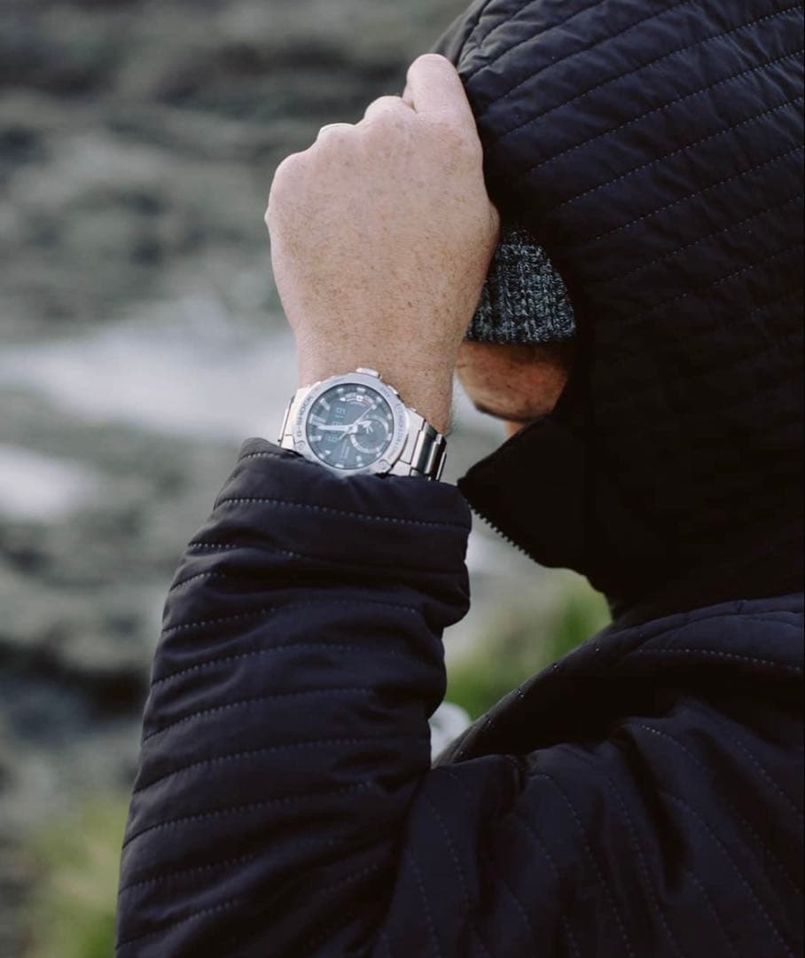 【極美品】CASIO G-SHOCK GST-200　タフソーラー　大人気