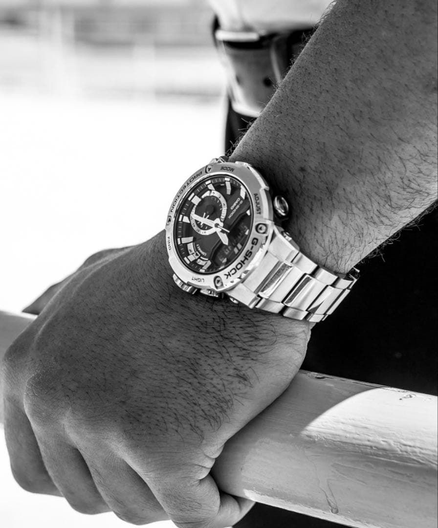 【極美品】CASIO G-SHOCK GST-200　タフソーラー　大人気