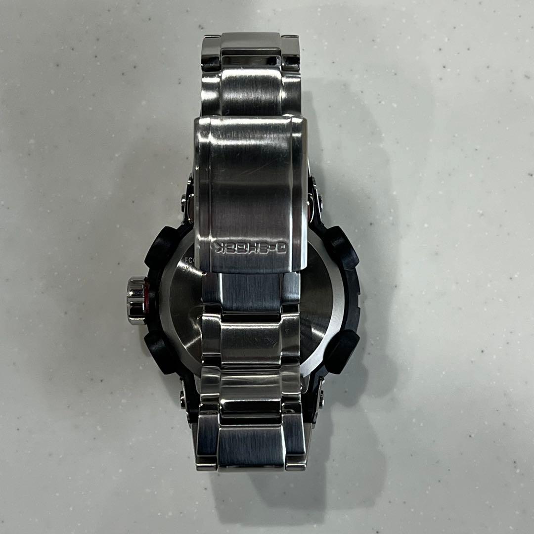 【極美品】CASIO G-SHOCK GST-200　タフソーラー　大人気