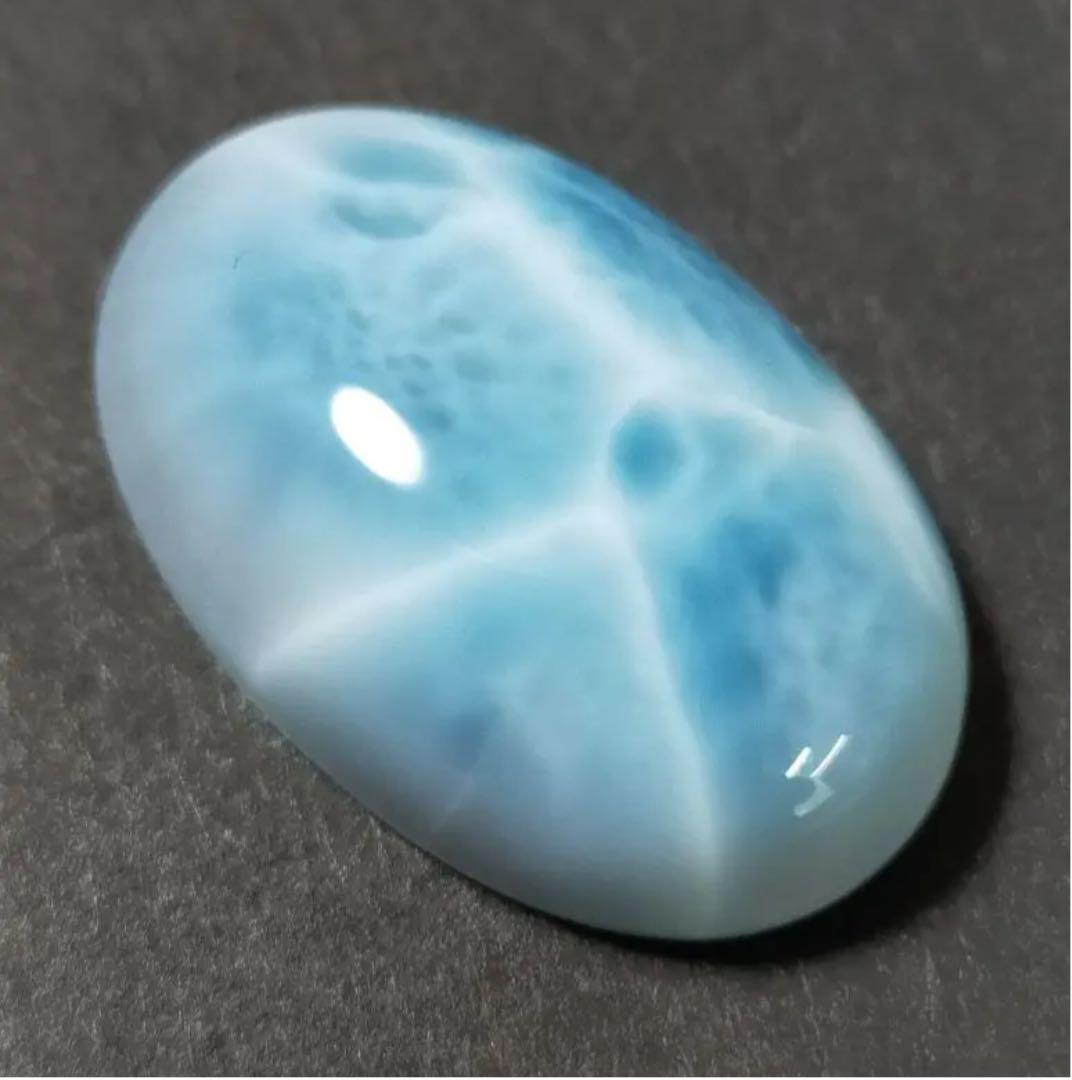 ボリューム満点！ドミニカ産ラリマー